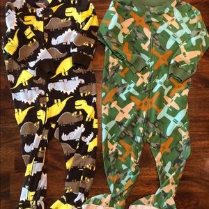 ❌SOLD❌18mo Fleece Pajama Bundle